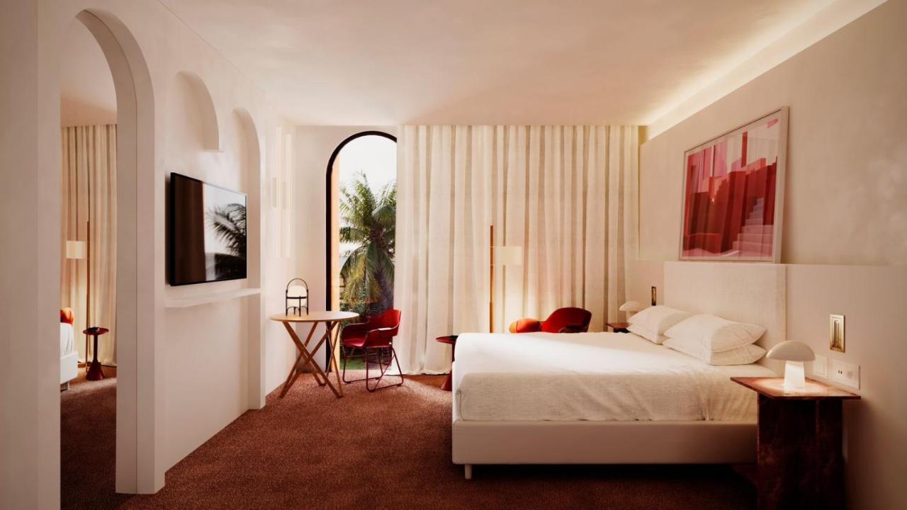 Doubletree By Hilton Ben Guerir Hotel & Residences Benguerir 外观 照片