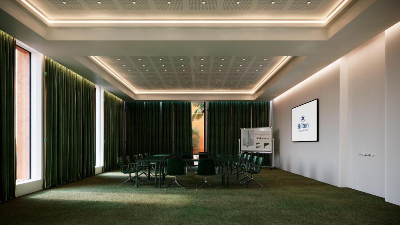 Doubletree By Hilton Ben Guerir Hotel & Residences Benguerir 外观 照片